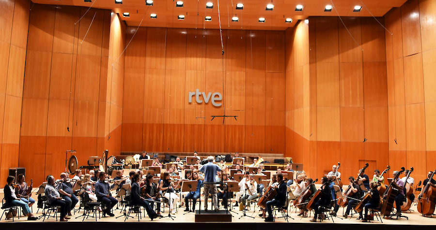A Tribute to Silvestre Revueltas with Spain's Radio and TV Symphony Orchestra